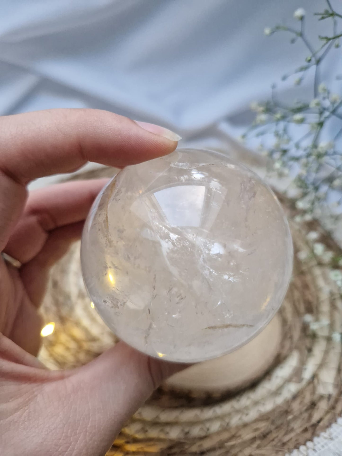 Bergkristall Kugel mit Golden Healer
