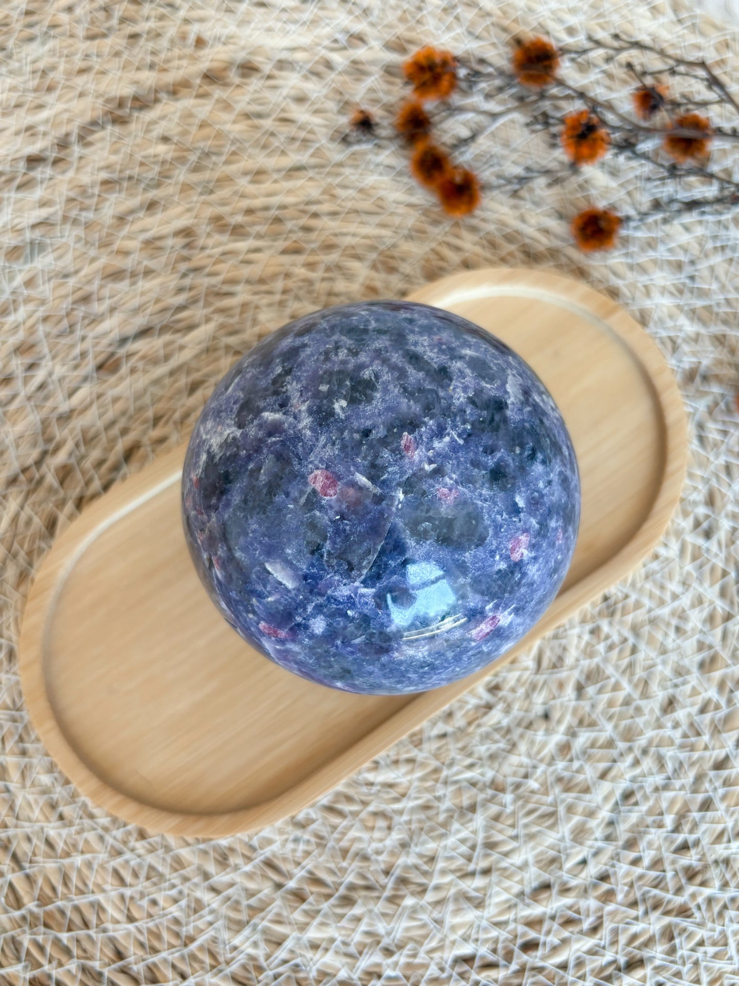 Unicorn Stone - Turmalin in Lepidolith mit Feldspat Kugel