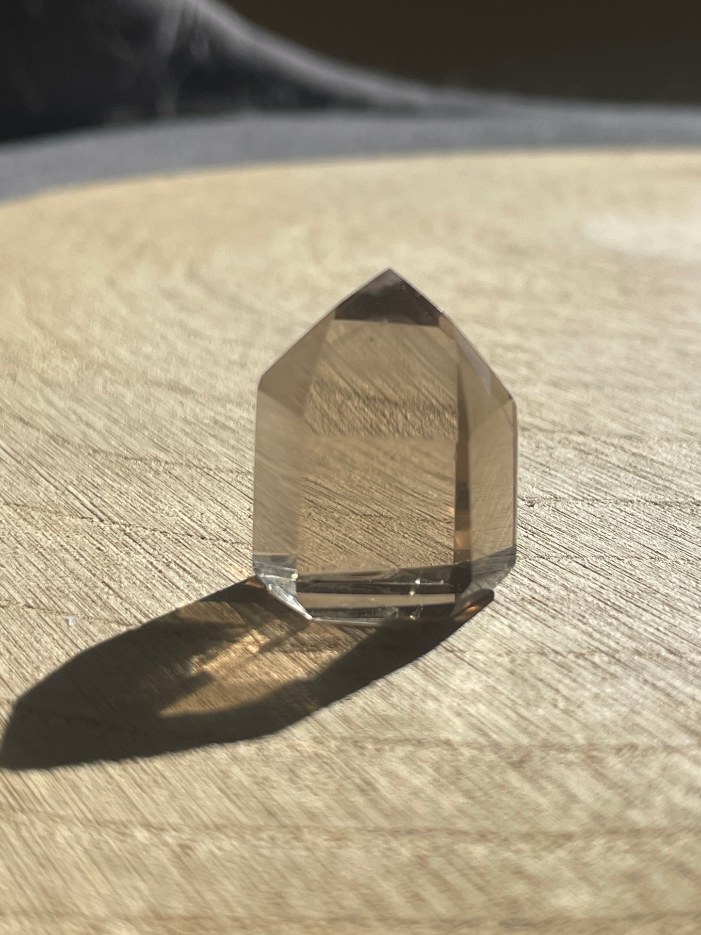 Mini Citrin Spitze mit Phantom D8,50