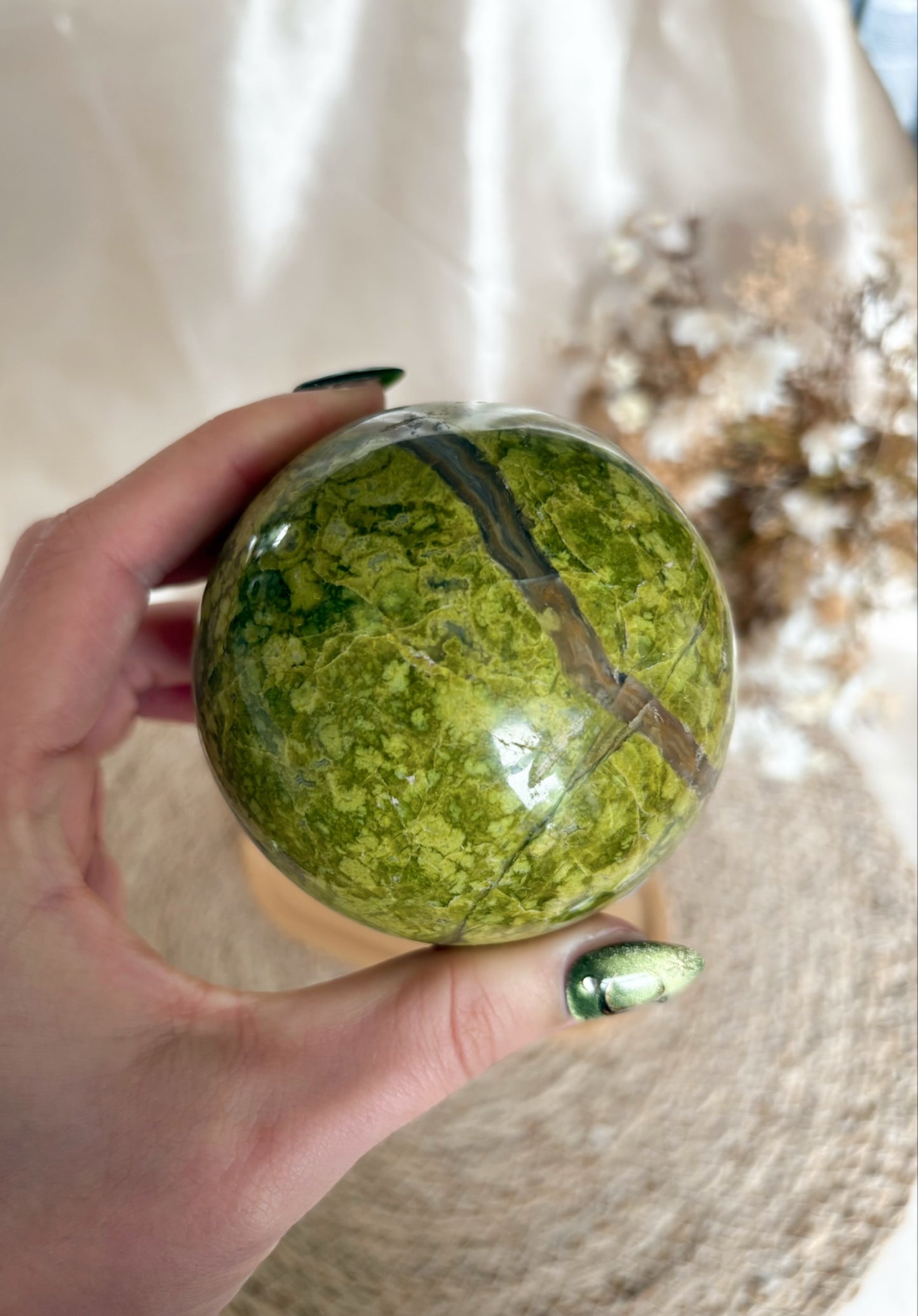 Grüne Opal Kugel Nr. 1
