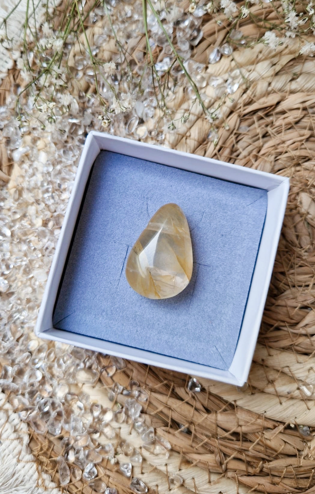 Golden Healer Anhänger gebohrt