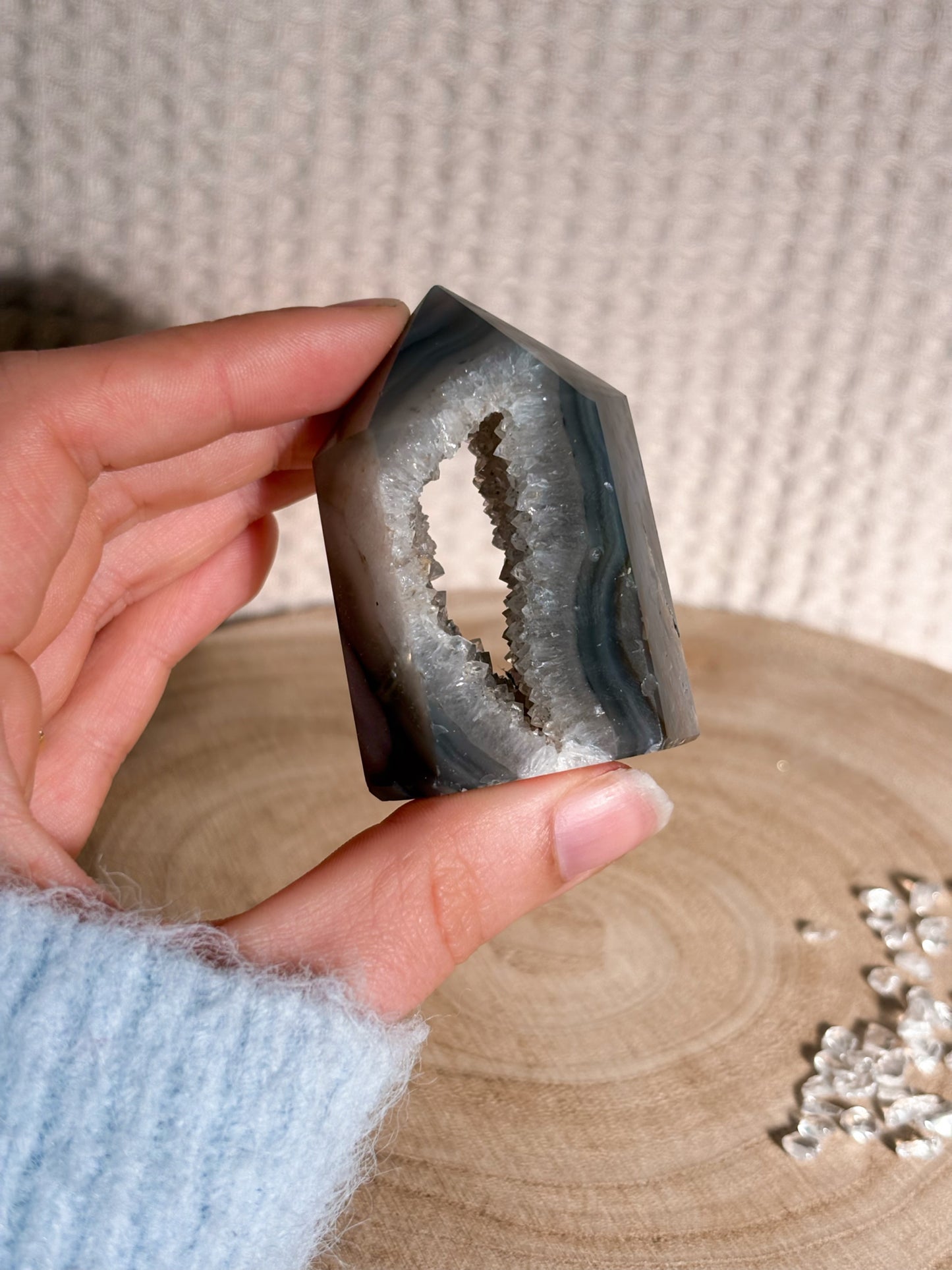 Druzy Achat Spitze D19