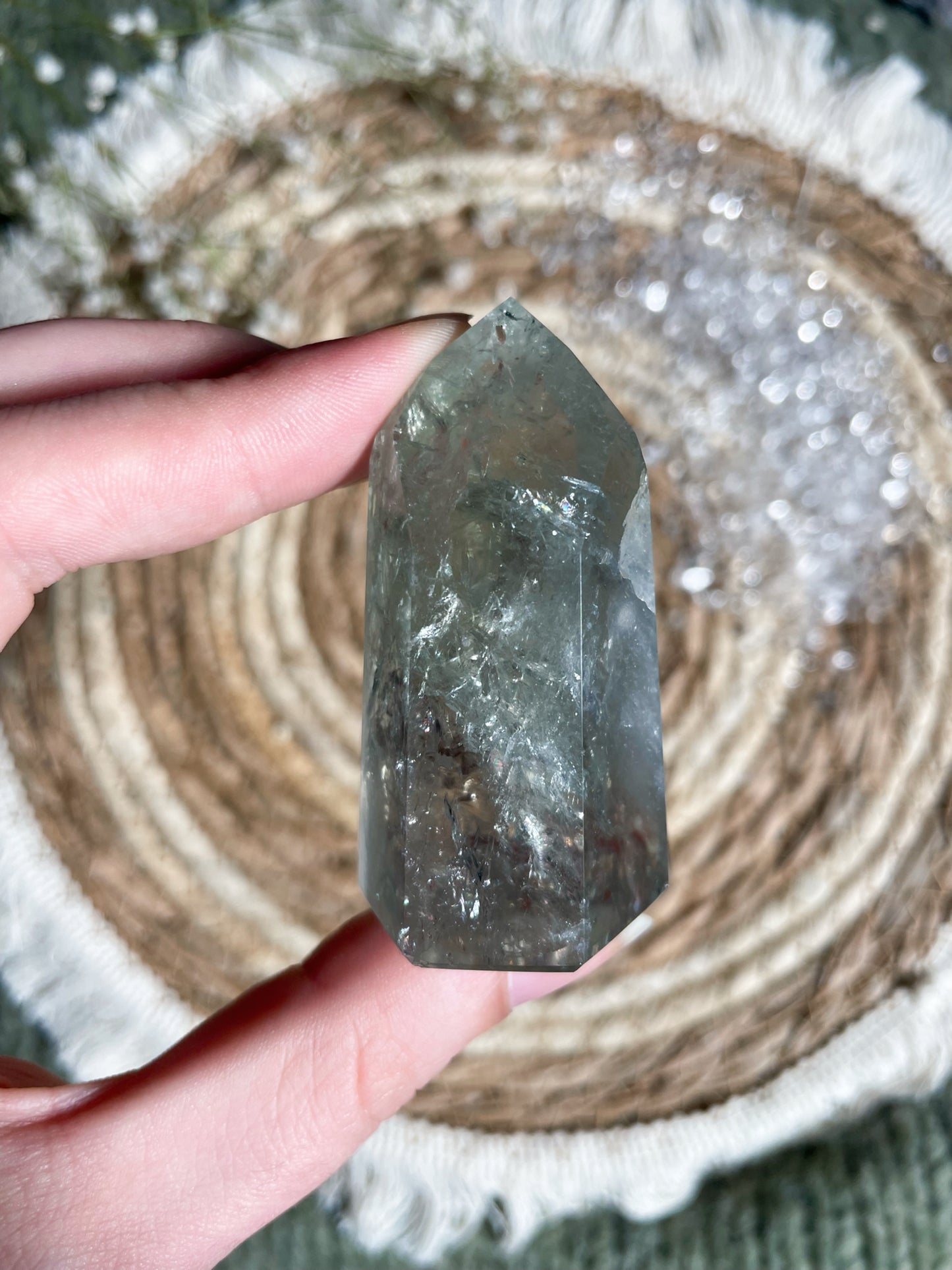 Prasiolith Spitze mit Regenbogen