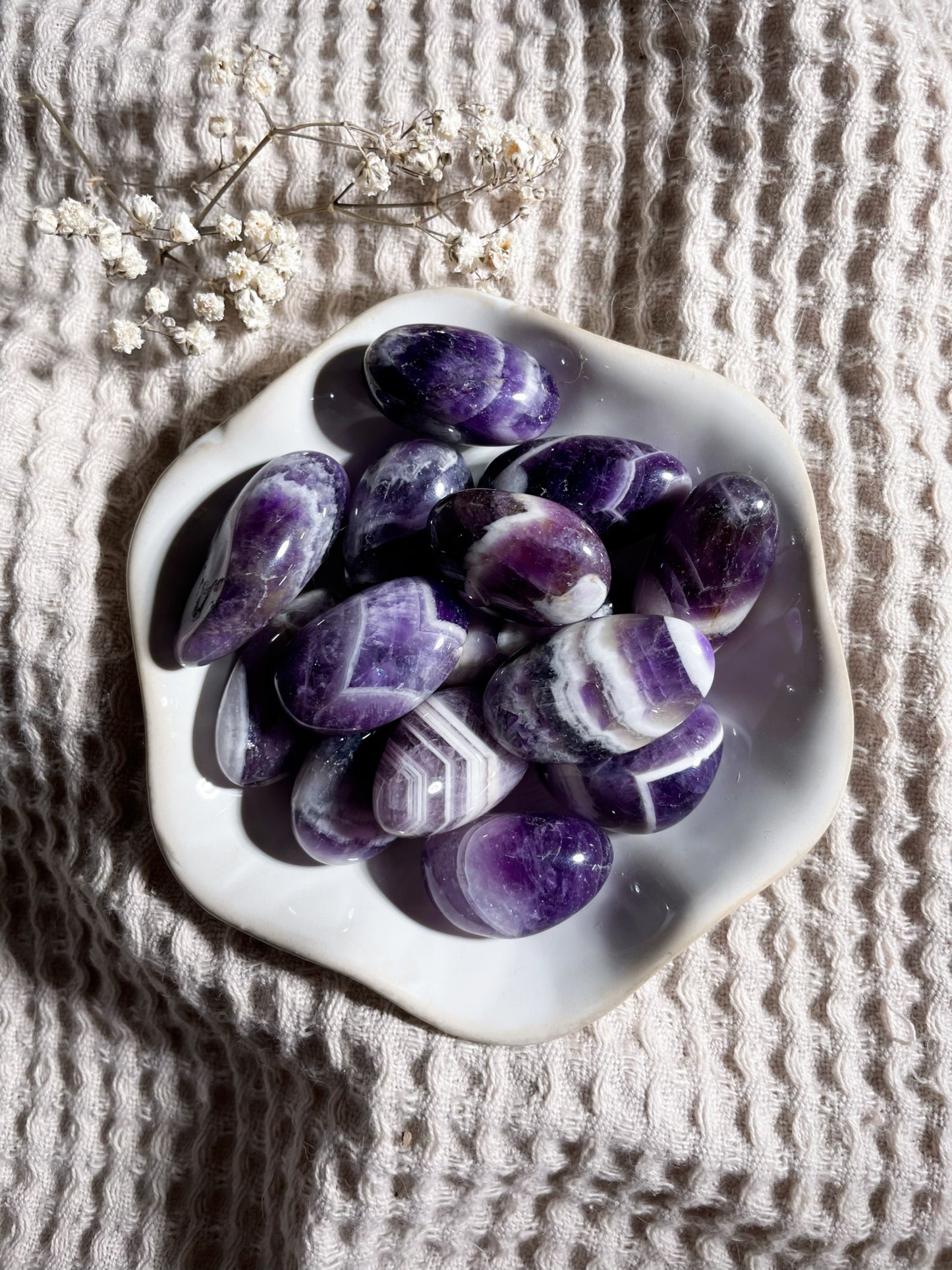 Chevron Amethyst Trommelstein - länglich