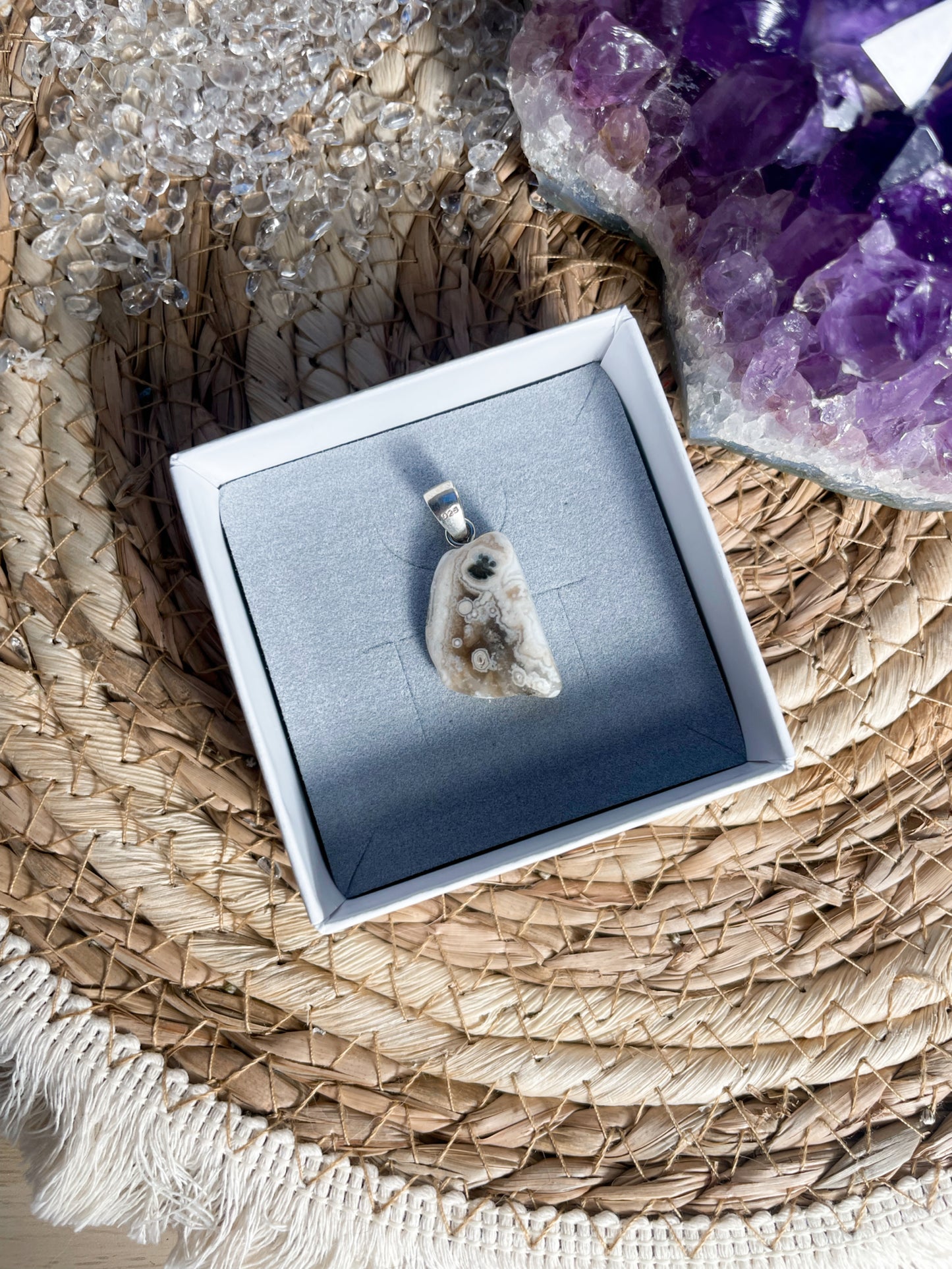 Old Stock Ozean Jaspis Kettenanhänger Nr. 27