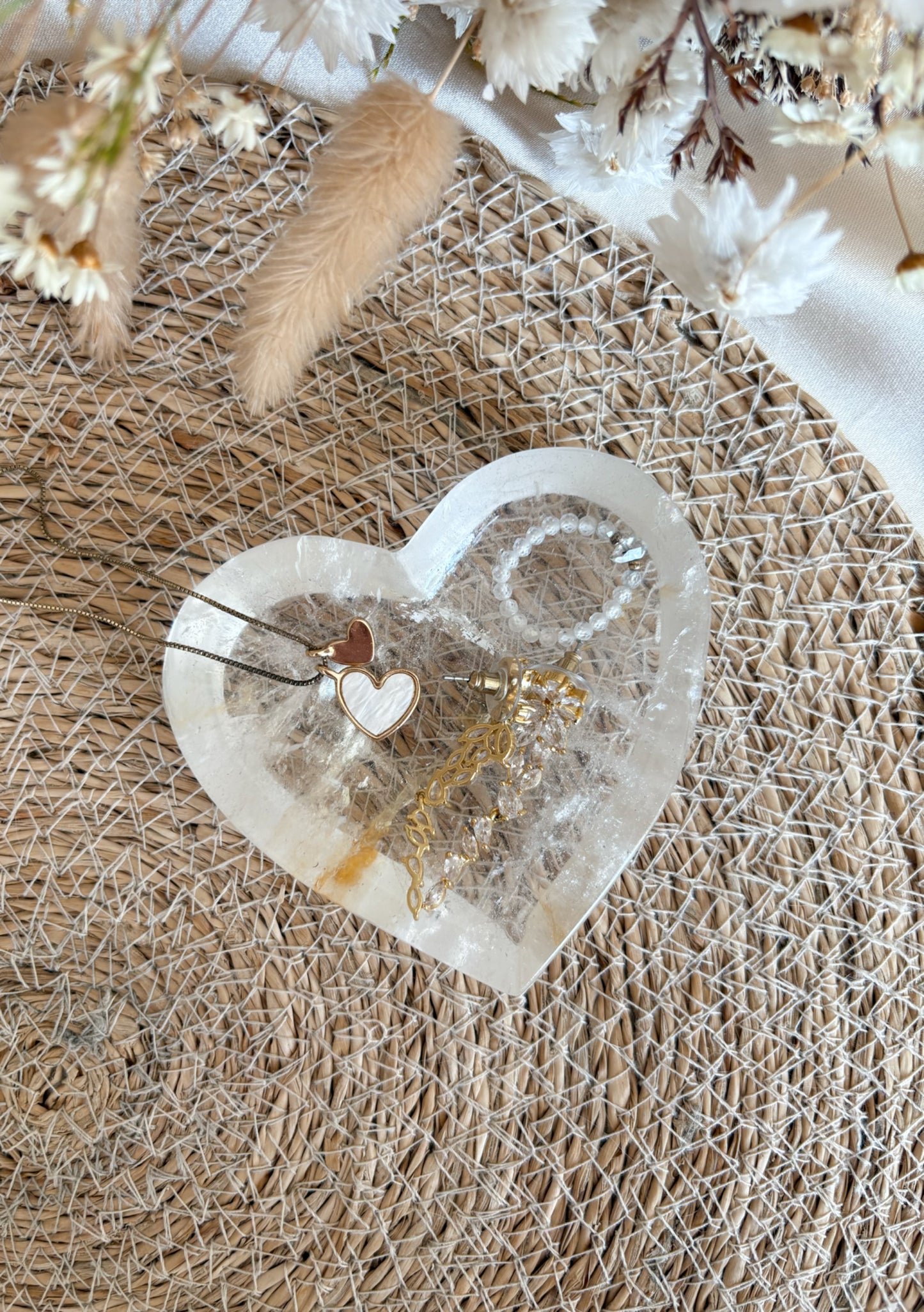 Bergkristall Herz Schale mit Golden Healer Nr. 2