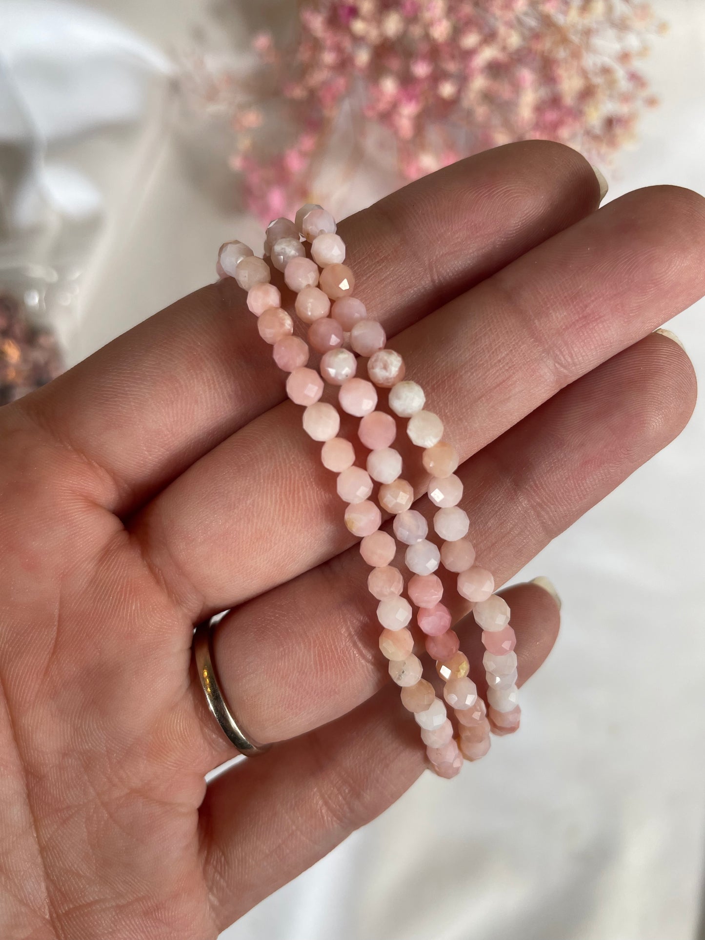 Andenopal rosa Armband, fac. 4mm