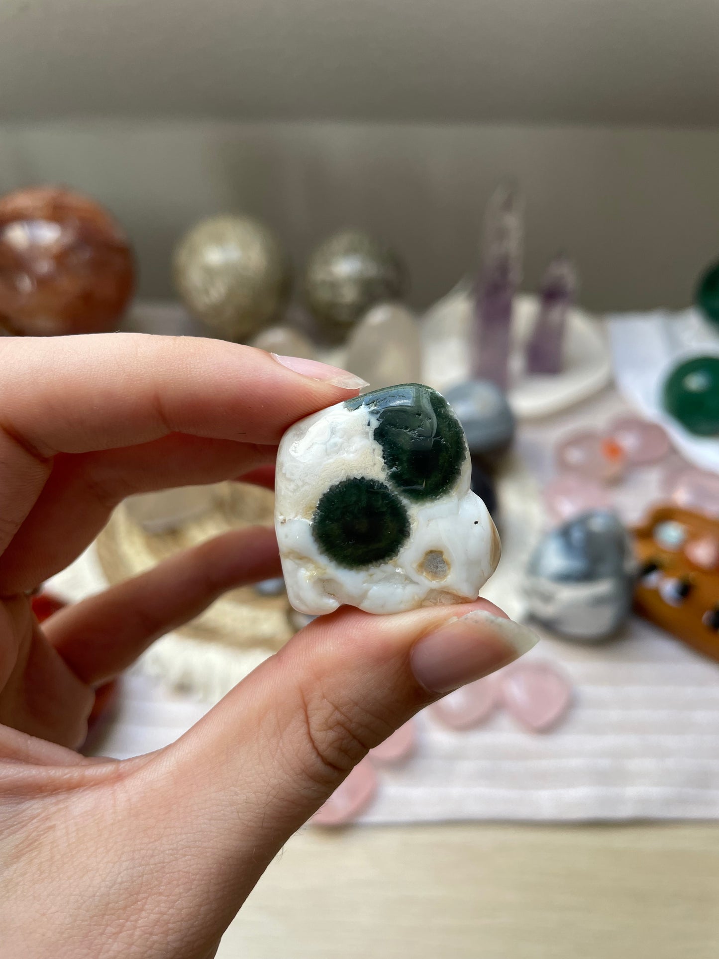 Old Stock Ozean Jaspis Trommelstein