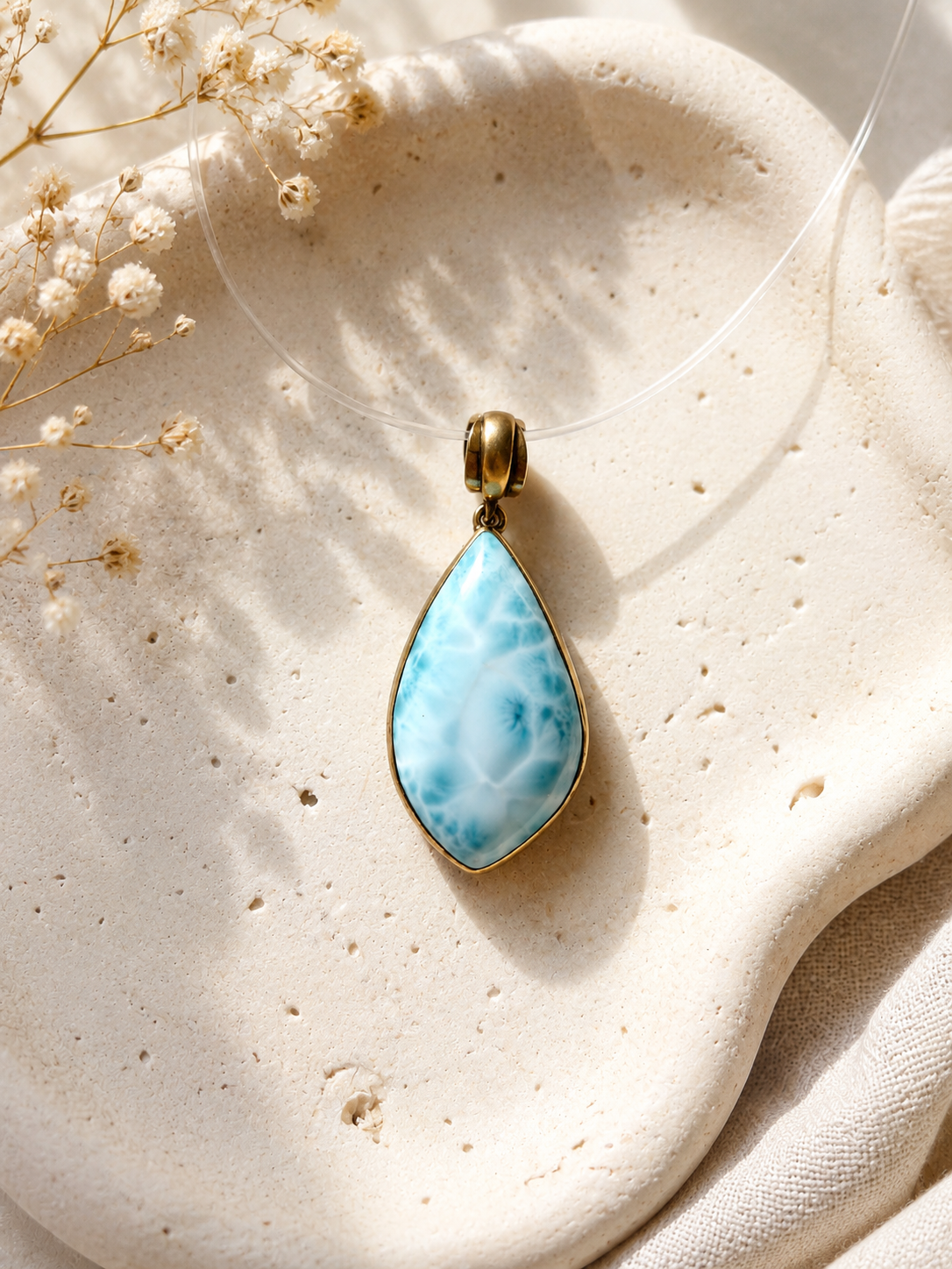 Larimar Anhänger - vergoldet 🩵