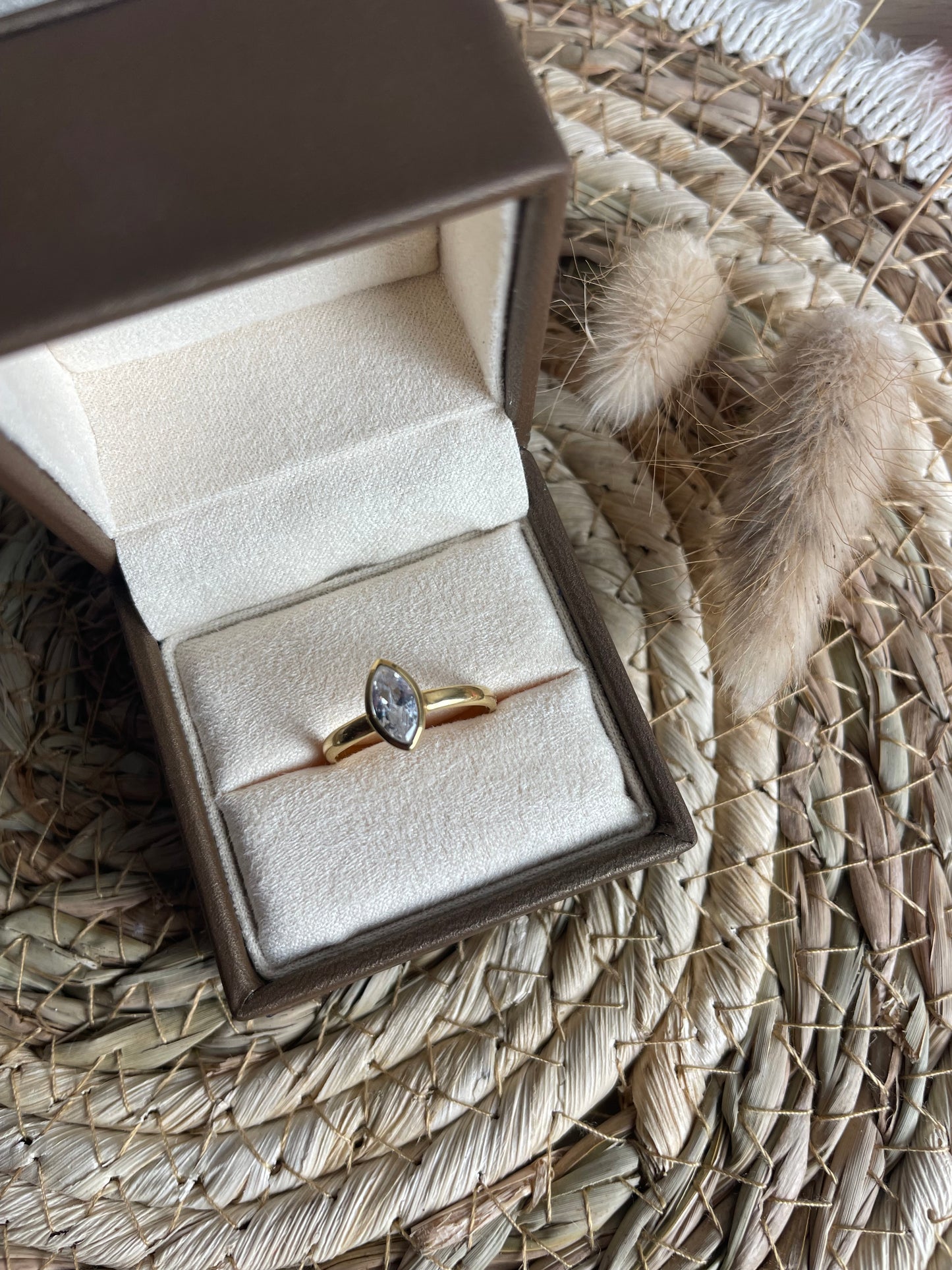 Zirkonia Ring vergoldet, Größe 54