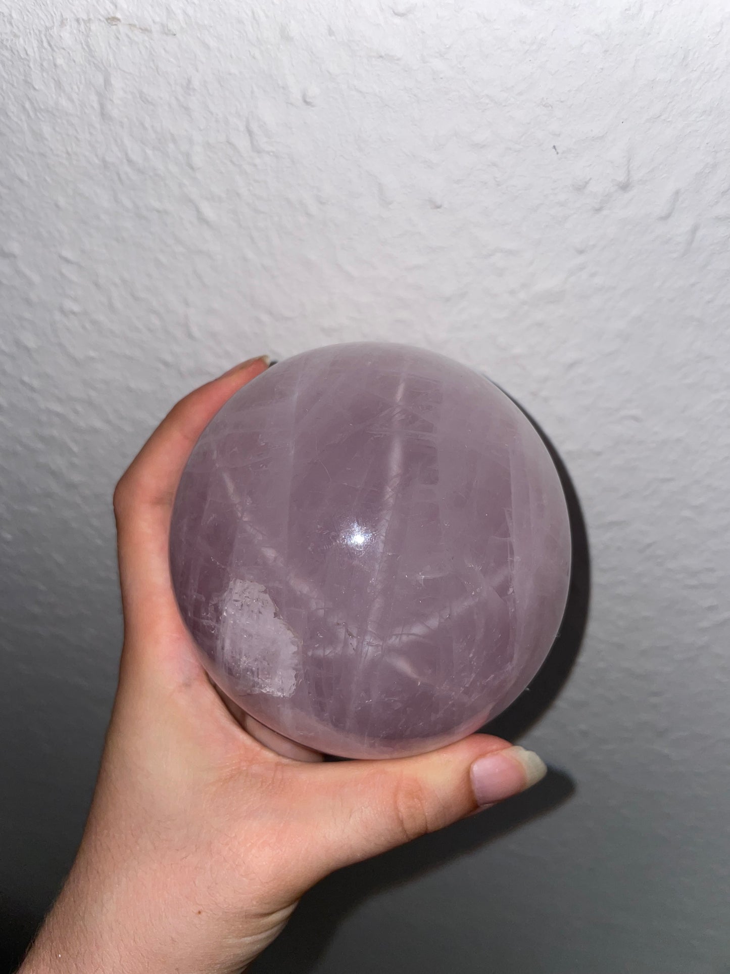 XL Violette Rosenquarz Kugel mit Stern