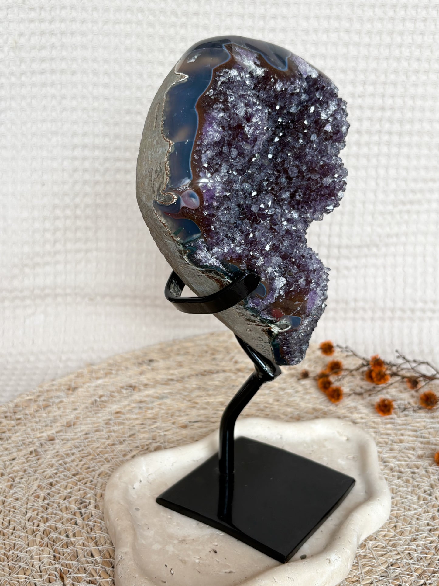 XL Amethyst mit Achat aus Uruguay auf Ständer