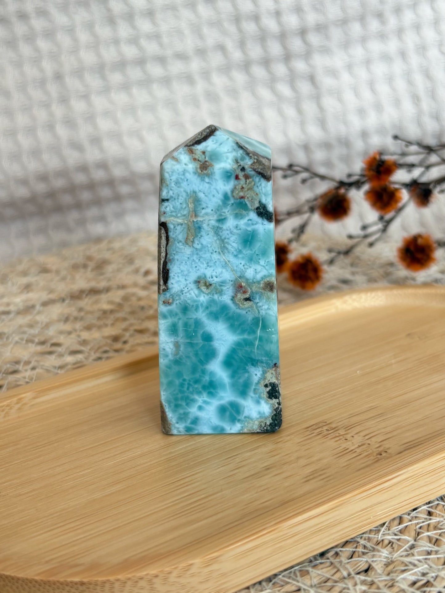 HQ Larimar Obelisk