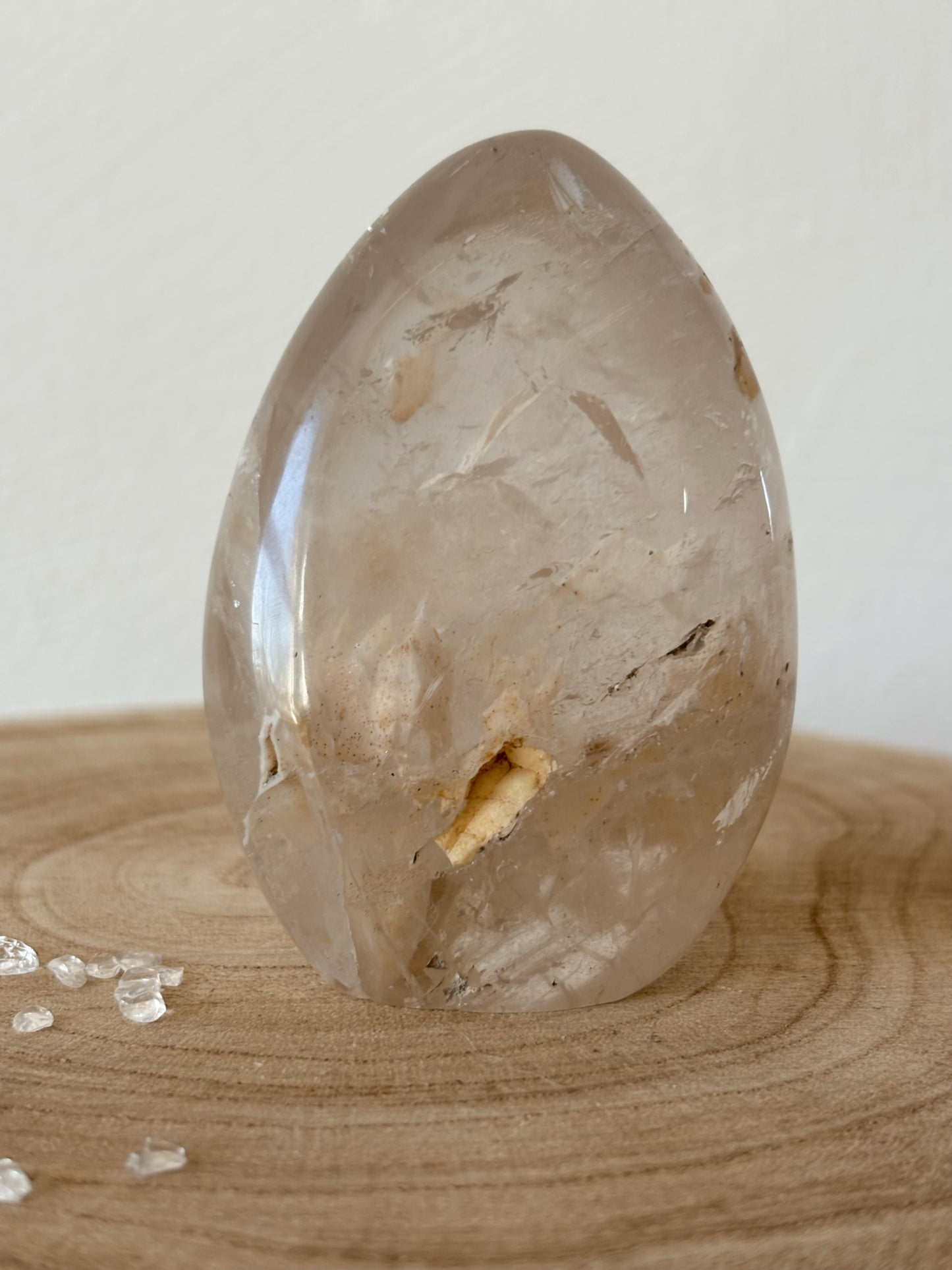 Bergkristall Freiform mit super interessanten Einschlüssen BI23