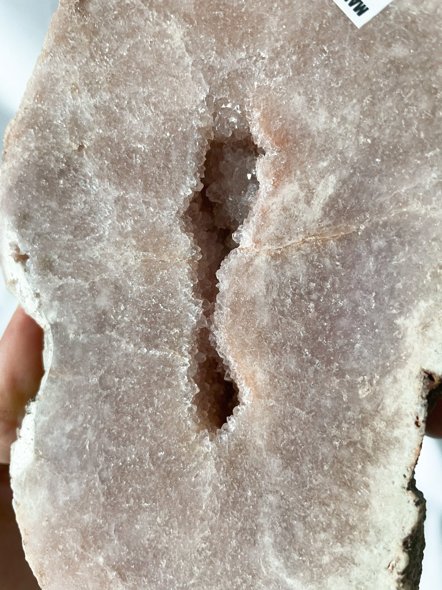 Pink Amethyst auf goldenem Metallständer Nr. 8