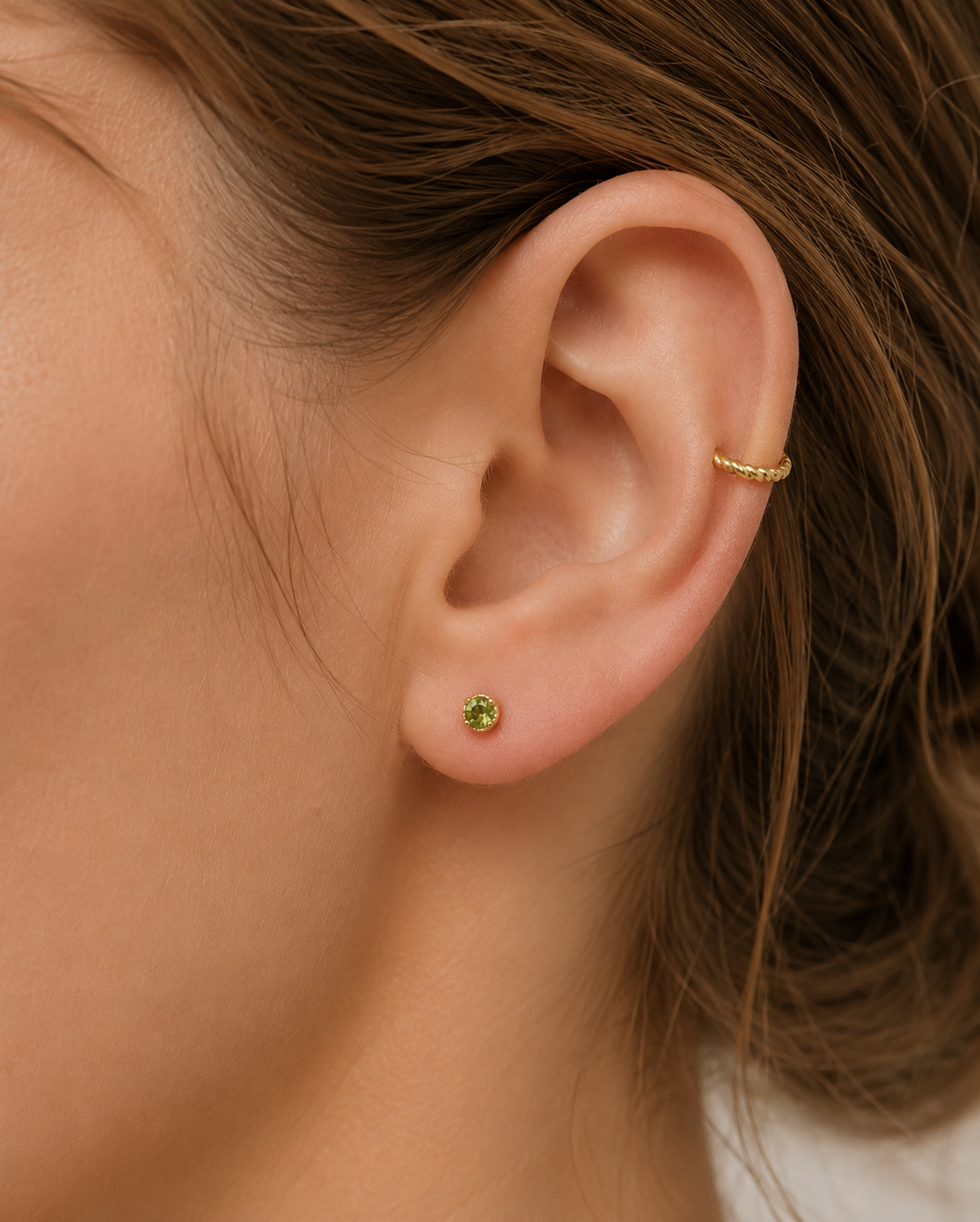 Peridot Ohrstecker „Tiny Spark“ - vergoldet