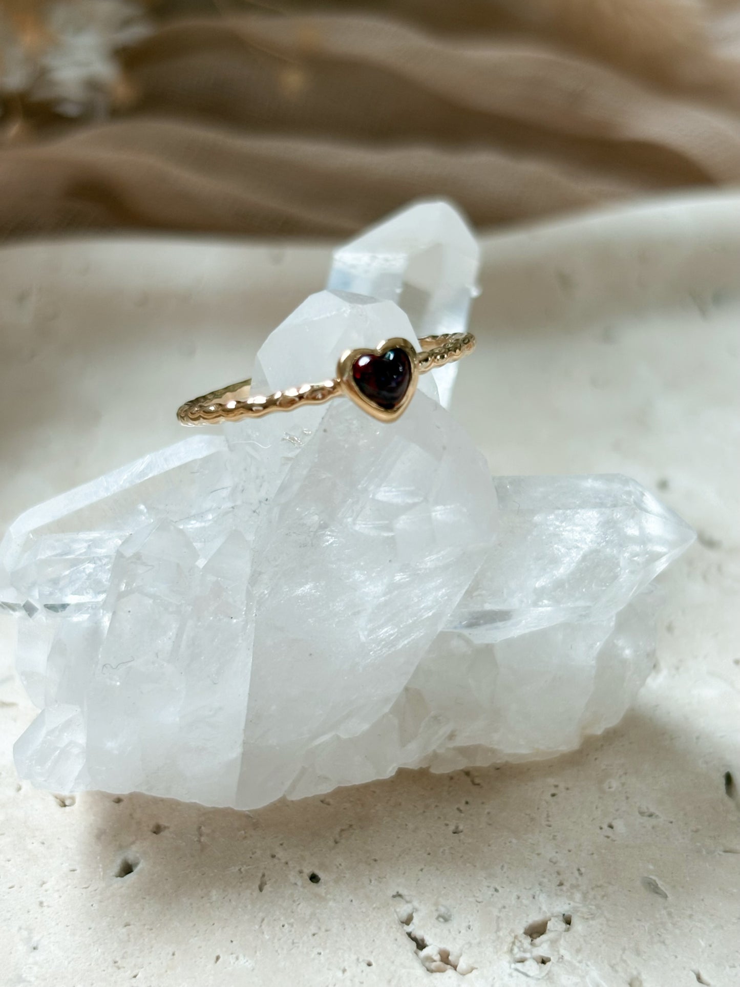 Granat Herz Ring - vergoldet
