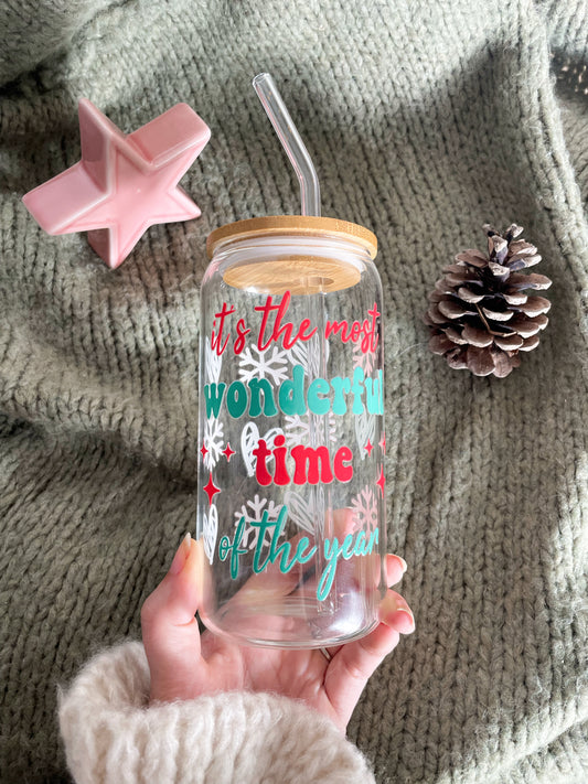 Glas mit Deckel und Strohhalm - It‘s the most wonderful time of the year 🌲