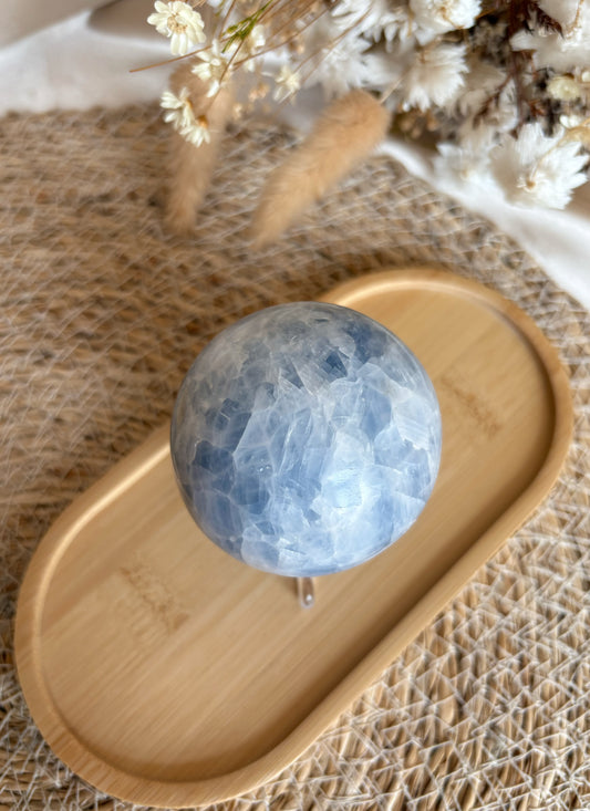 Blaue Calcit Kugel Nr. 3 - High Quality