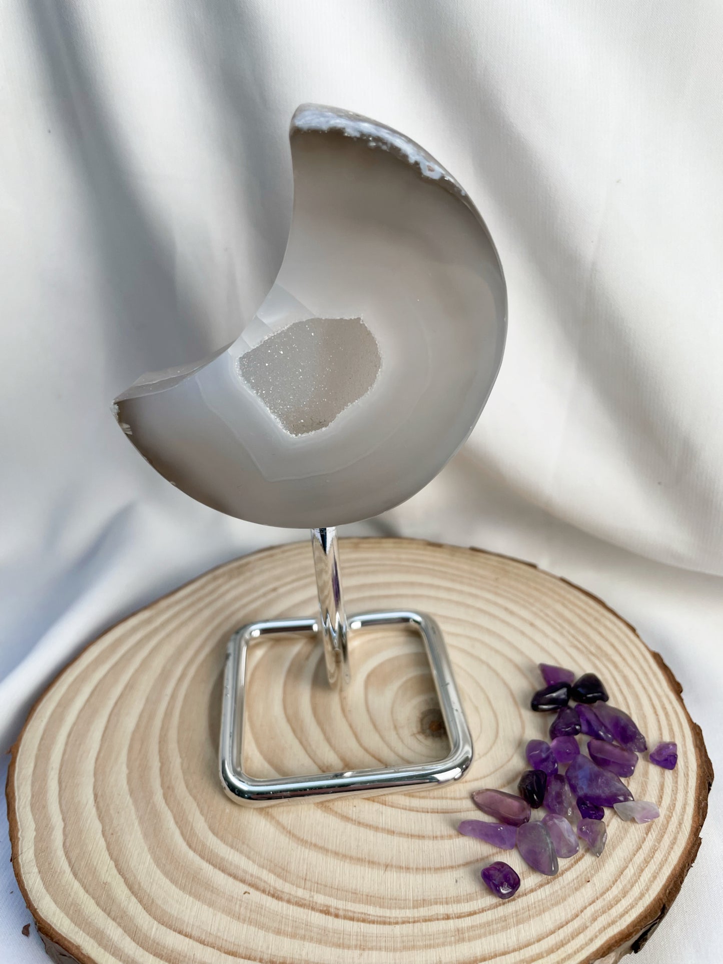 Druzy Achat Mond auf Ständer Nr. 18