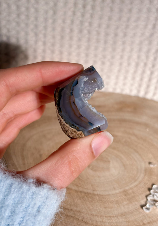 Druzy Achat Spitze D11