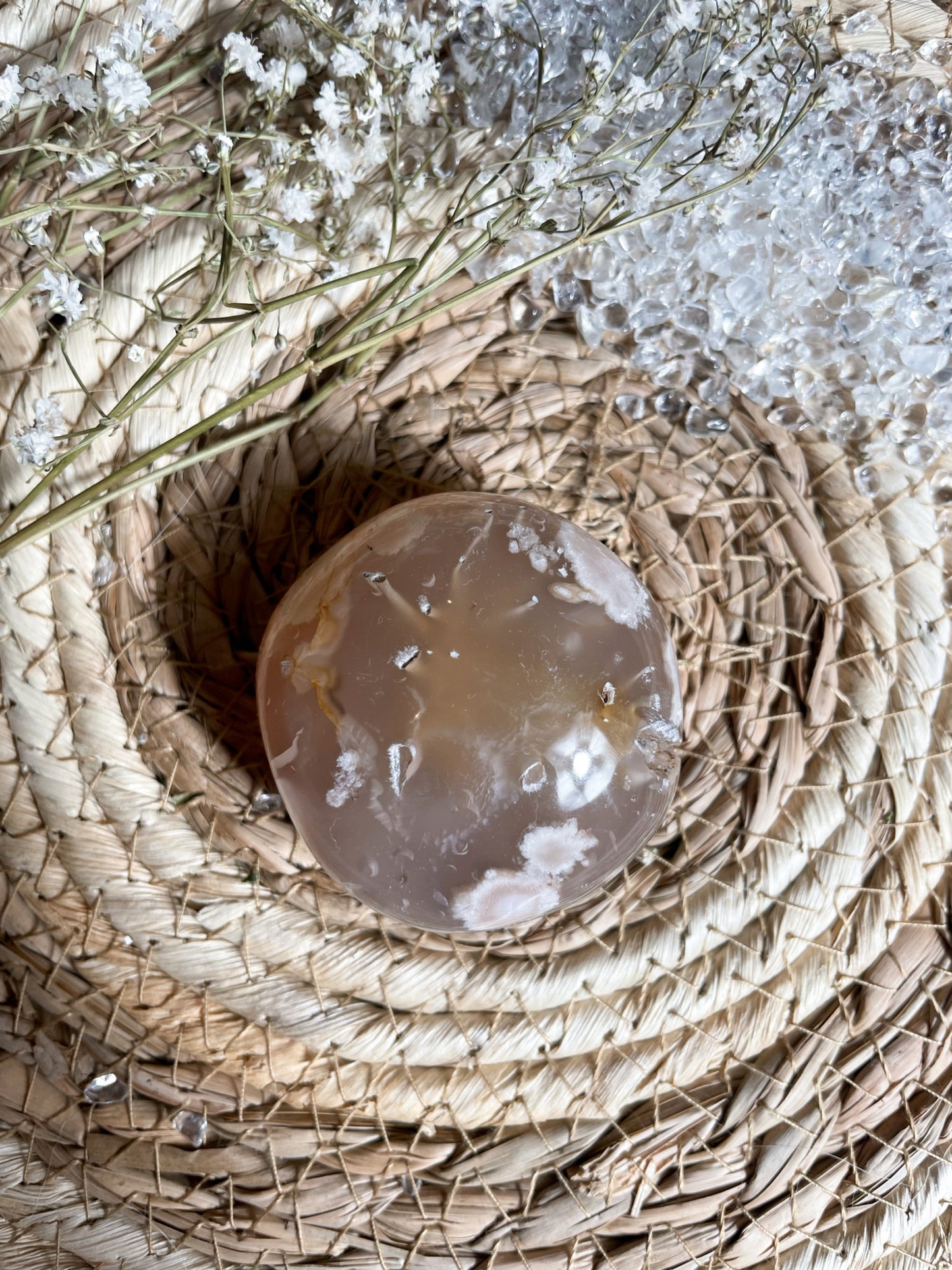 Blumenachat Handstein mit Drusen