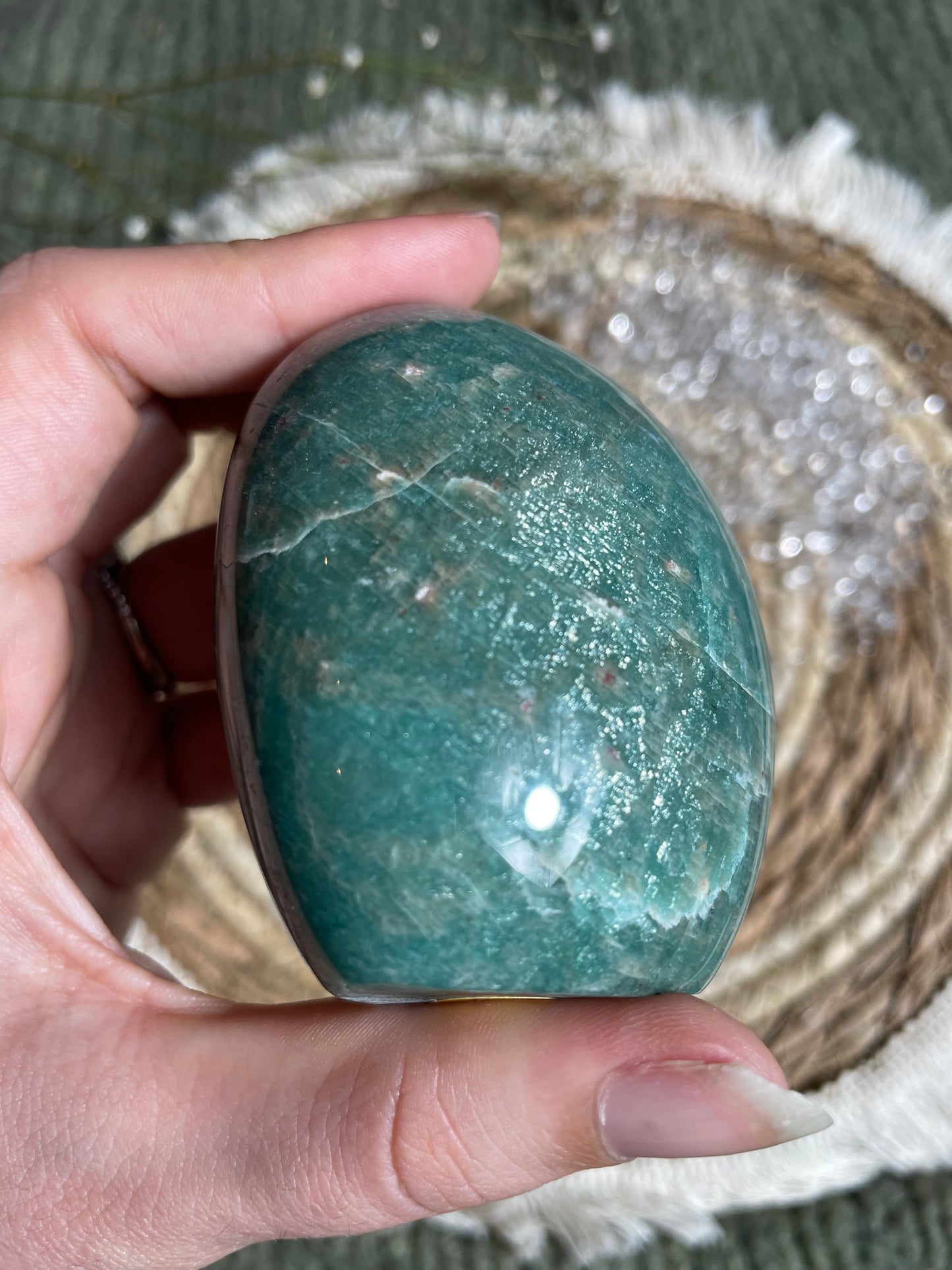 Amazonit Freiform mit starkem Flash