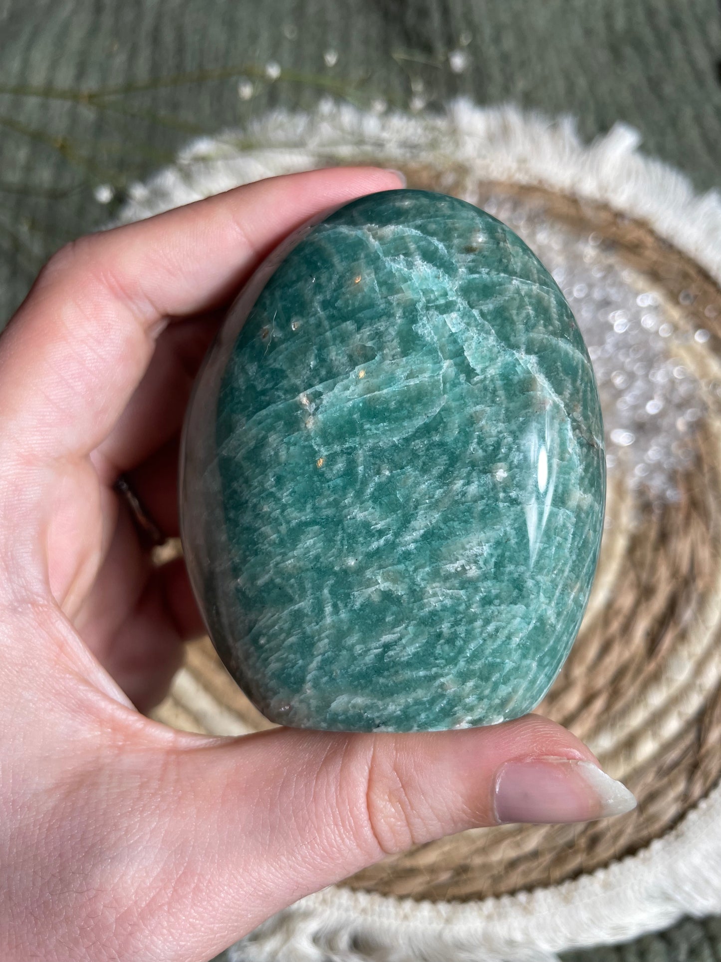 Amazonit Freiform mit starkem Flash