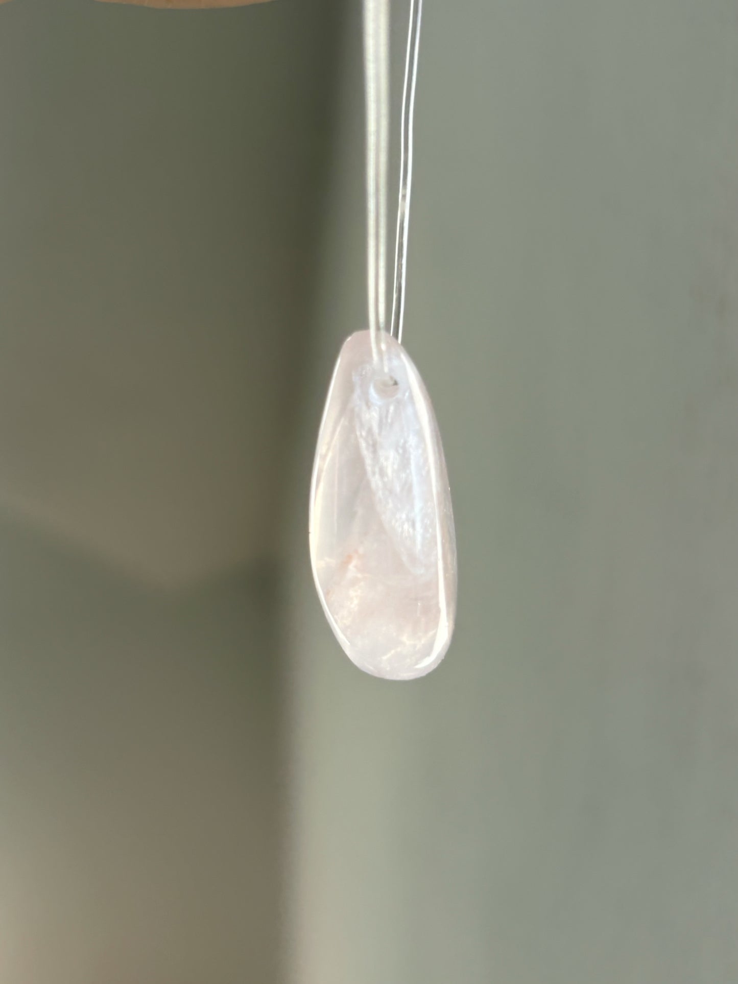 Rosenquarz Tropfen Anhänger