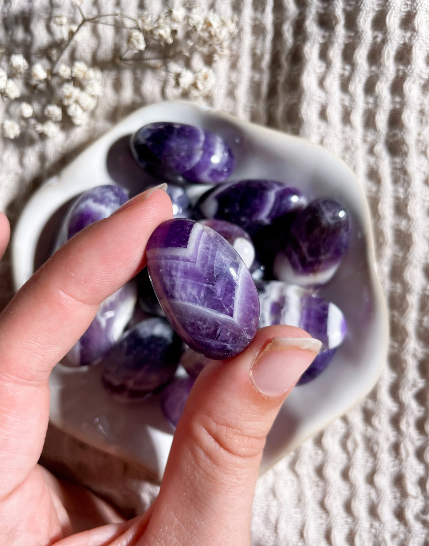 Chevron Amethyst Trommelstein - länglich